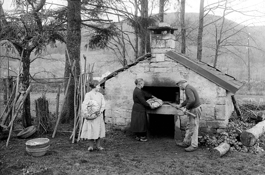 Le Val-d’Ajol (Vosges). 1934. © Jacques Boyer / Roger-Viollet